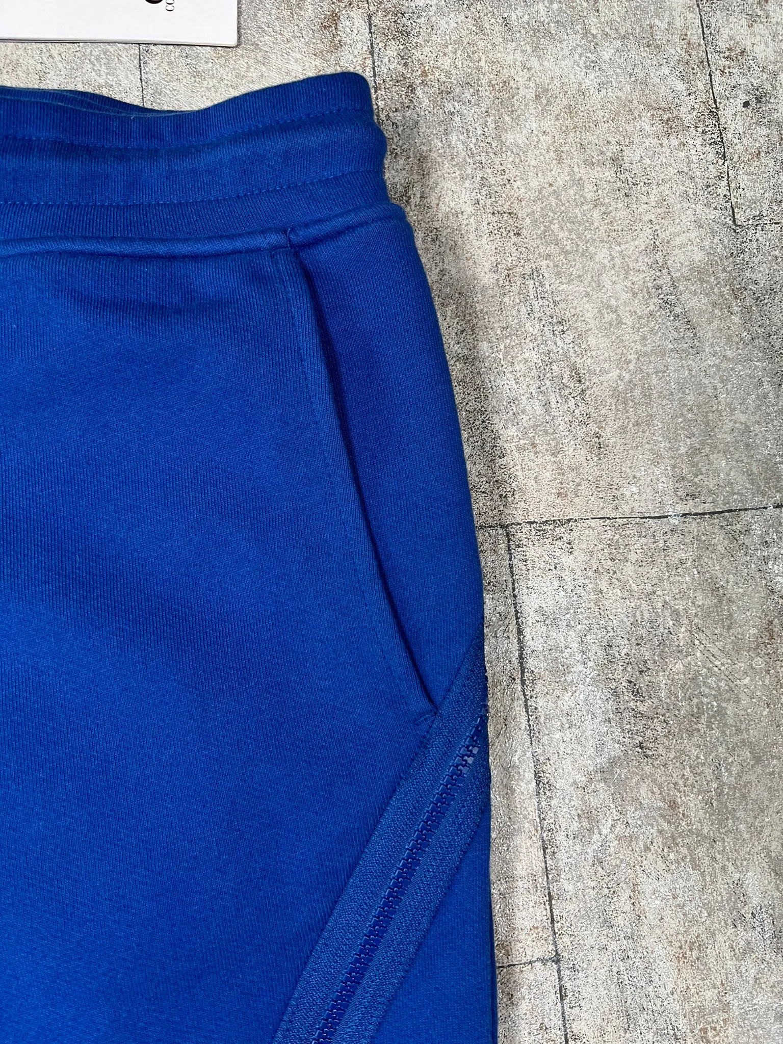 C.P. COMPANY DIAGONAL RAISED UTILITY LENS SWEATPANTS