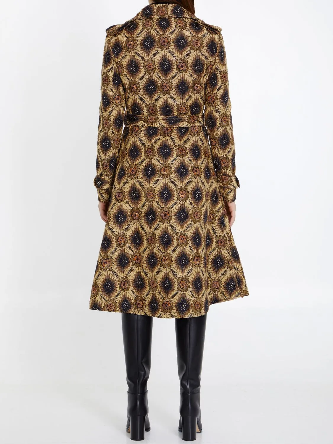 DOUBLE-BREASTED JACQUARD COAT