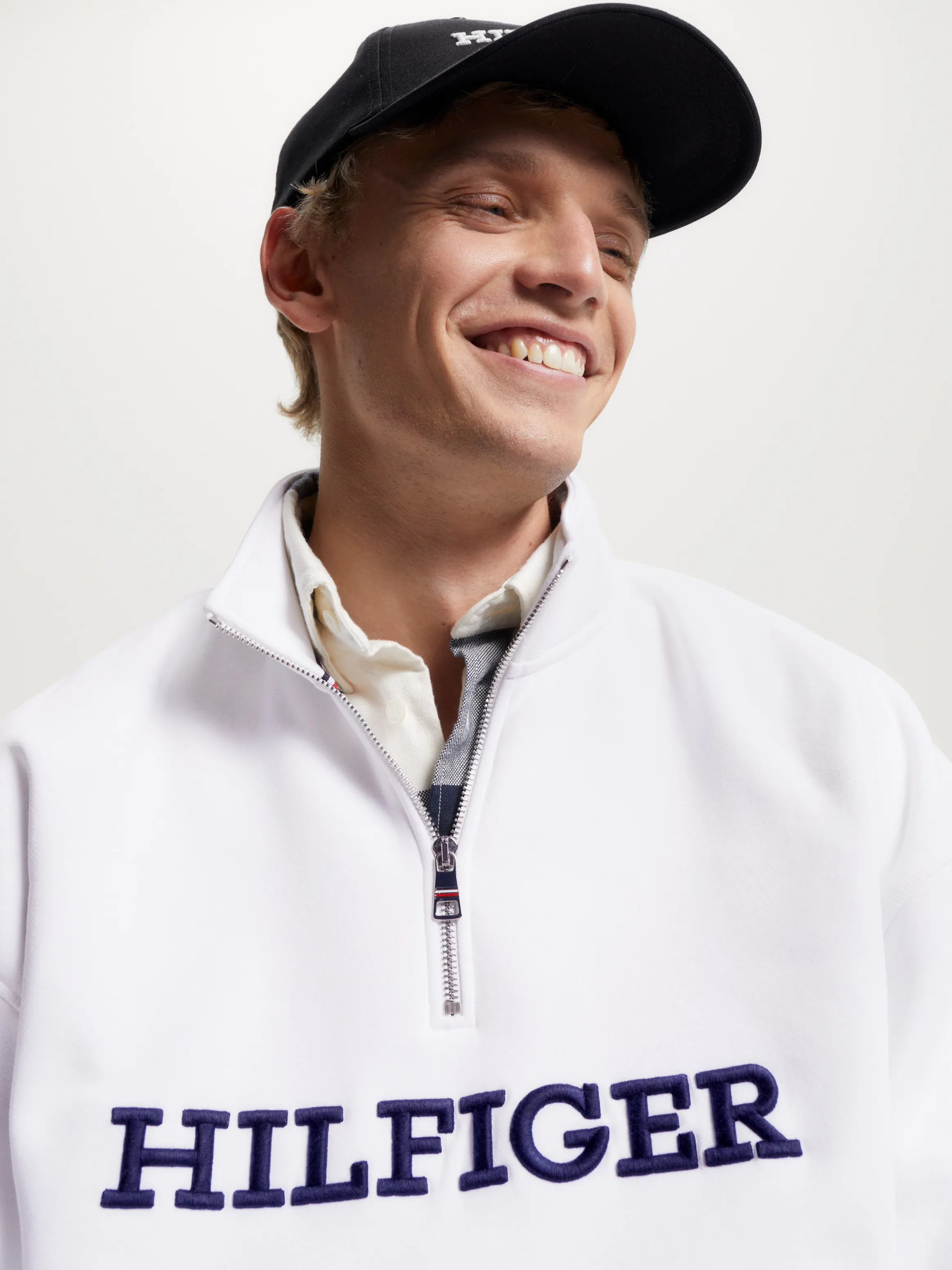 Hilfiger Monotype Half-Zip Archive Sweatshirt | Sweatshirts & Hoodies | Tommy Hilfiger