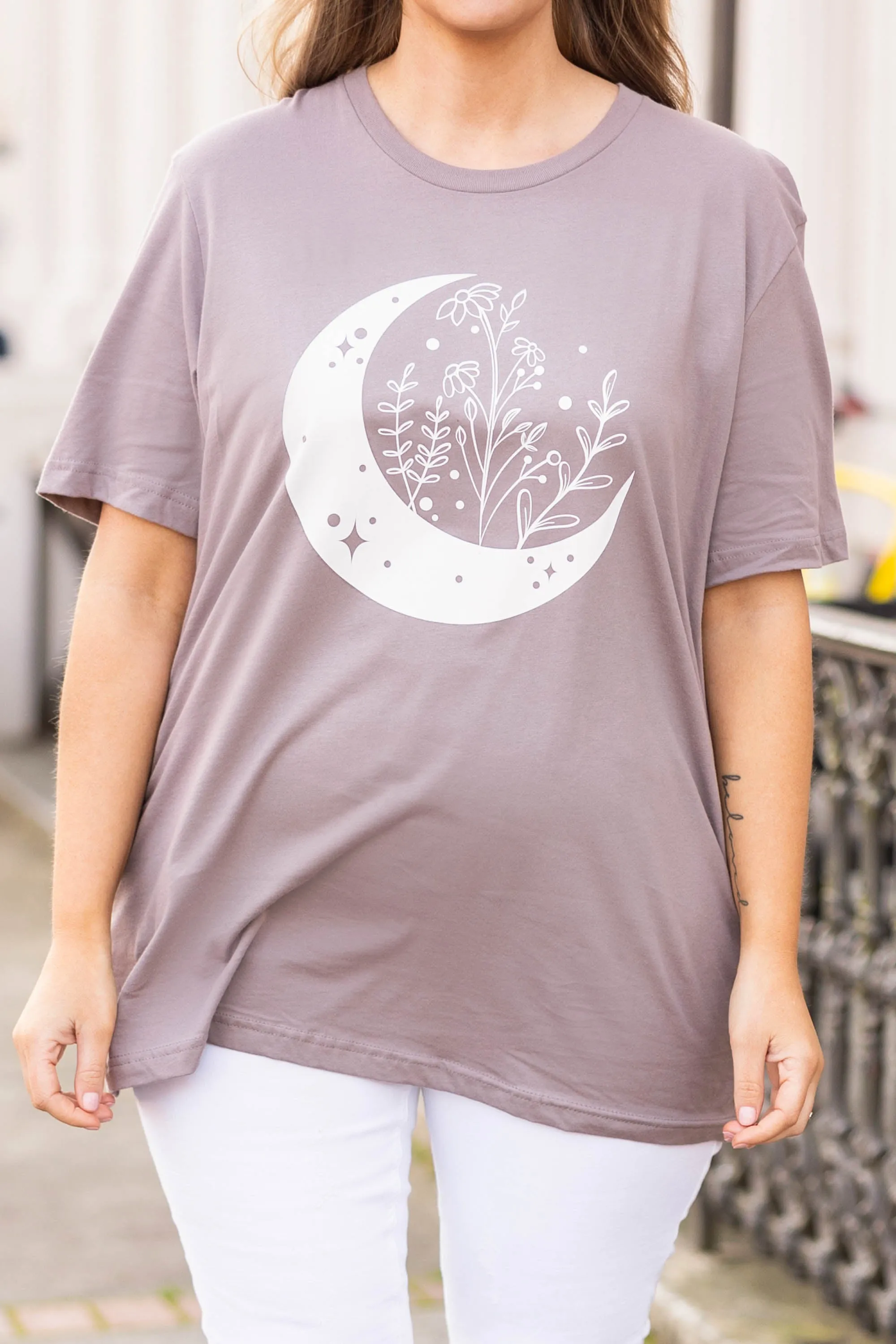 Moonlit Gardens Tee, Pebble Brown