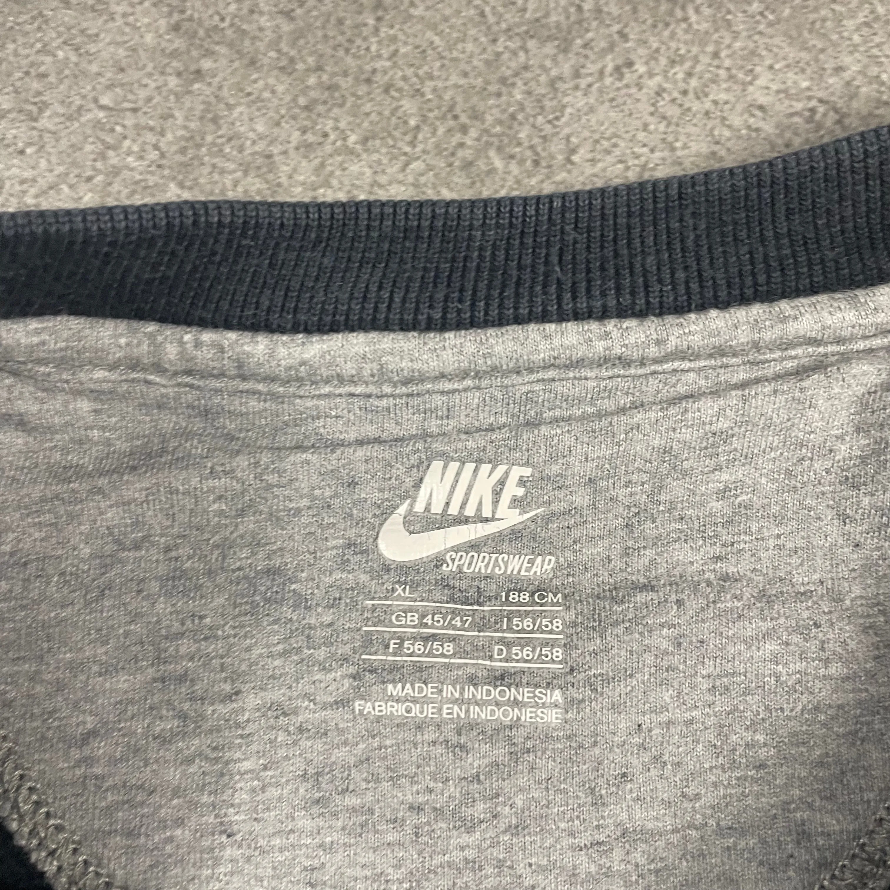 Nike vintage Sweater (XL)