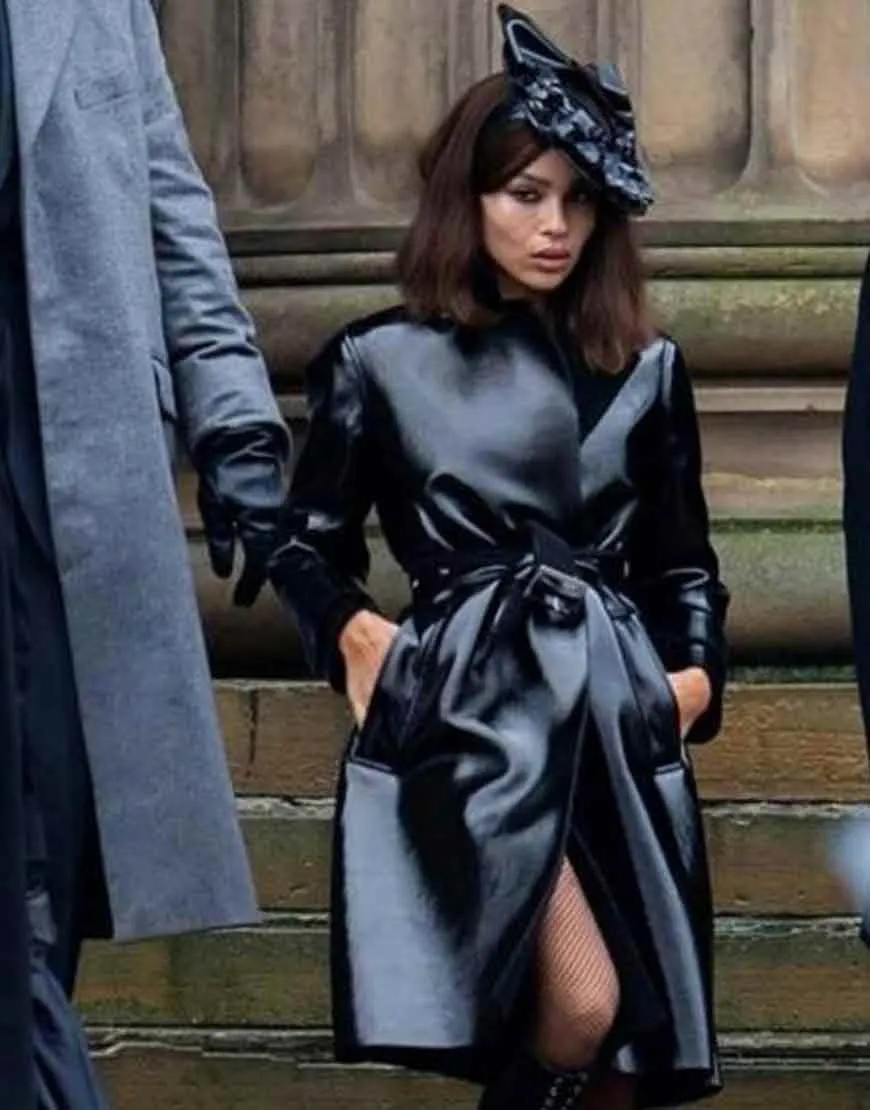 The Batman 2022 Zoë Kravitz Coat | Selina Kyle Coat | Ujackets.com