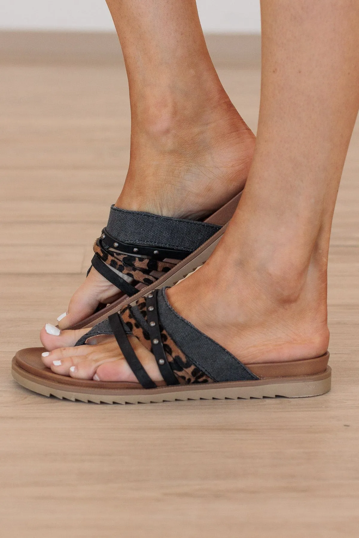 Very G Rose 2 Sandals- Black